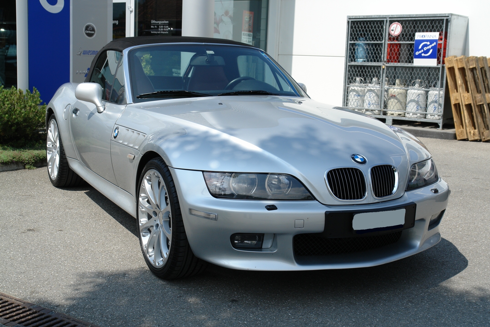 20_BMW_Z3_E36_01.jpg