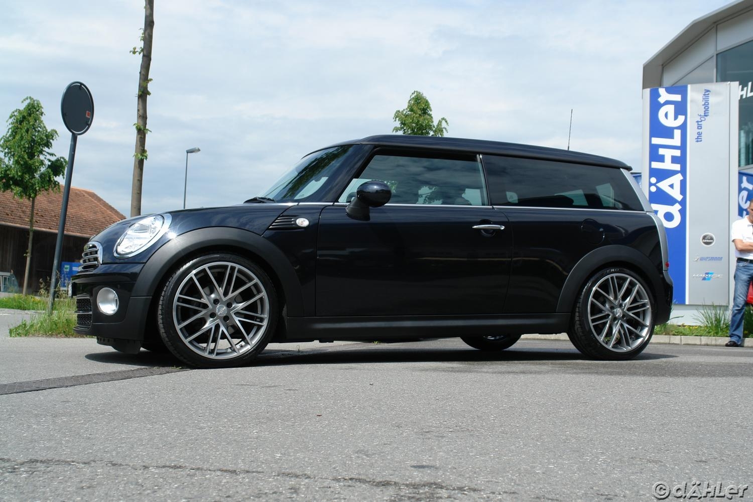 30_Mini_R55_02.jpg