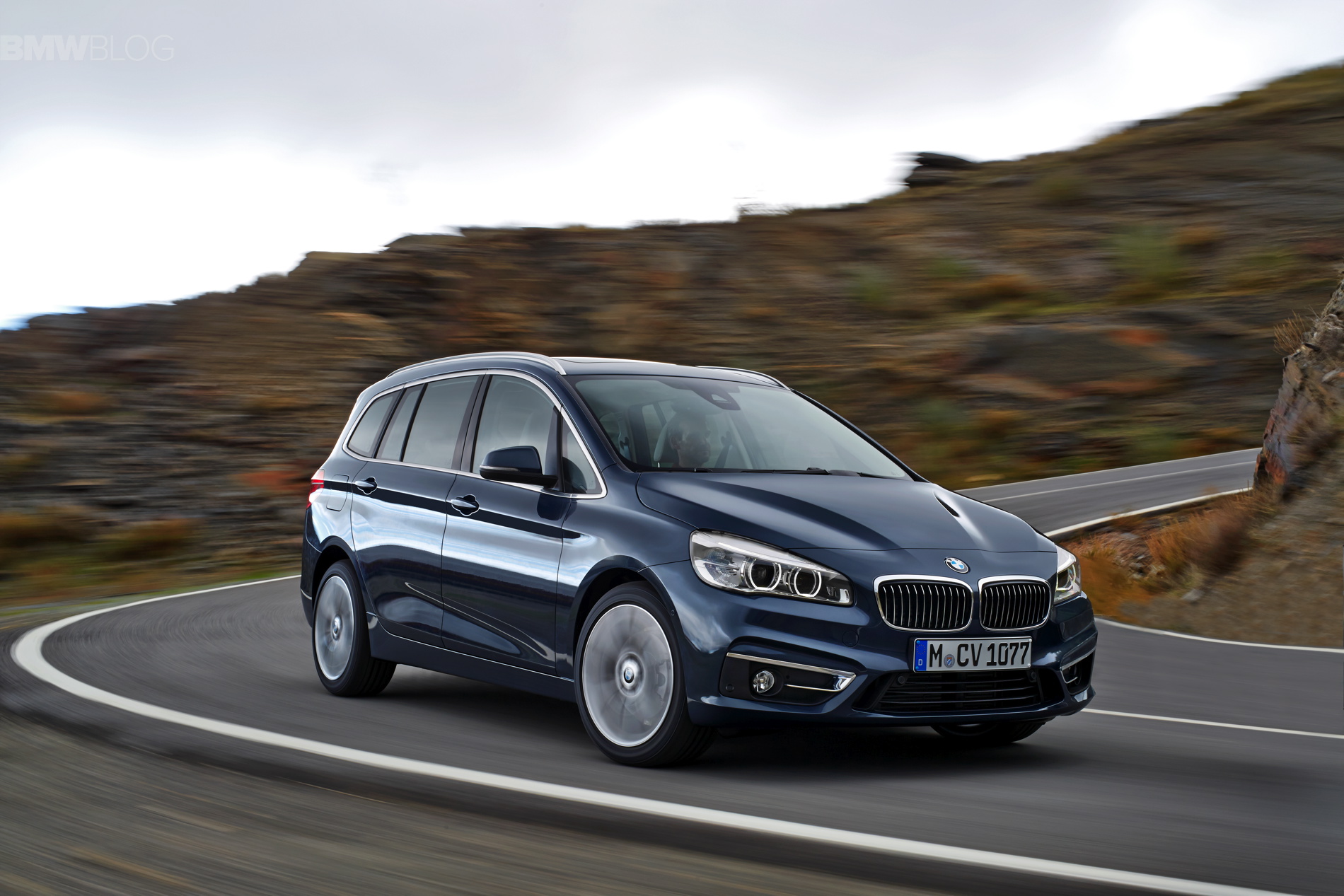 bmw-2-series-gran-tourer-exterior-images-25.jpg