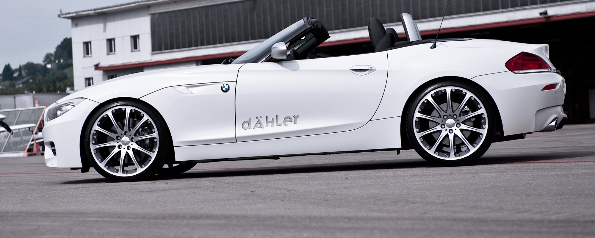 csm_50_BMW_Z4_E89_Roadster_03_9f7a6f8301.jpg